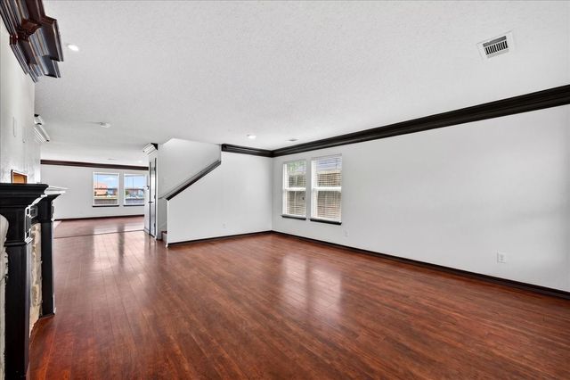 6008 Mckaskle Drive, Fort Worth, TX 76119