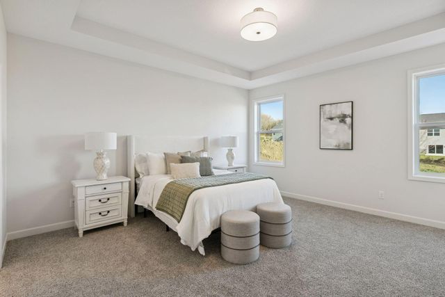 20104 Globe Drive, Lakeville, MN 55044