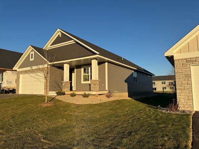 20104 Globe Drive, Lakeville, MN 55044