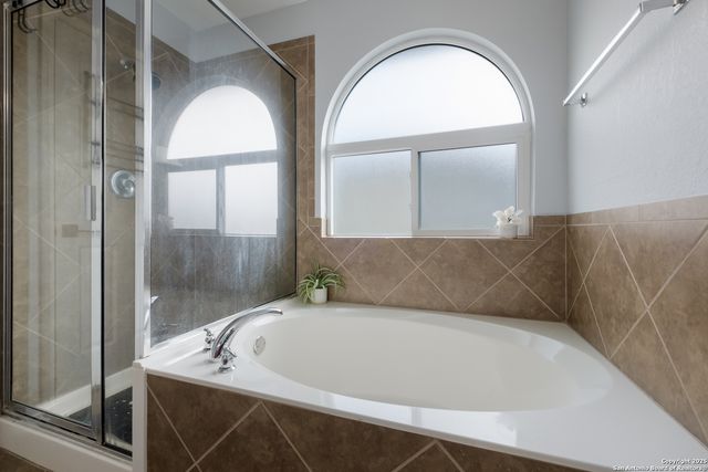 21646 Seminole Oaks, San Antonio, TX 78261