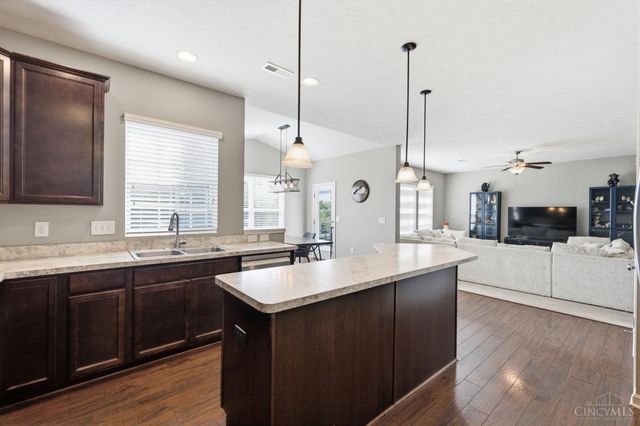 2050 Prairie Clover Drive, Turtle Creek Twp, OH 45036