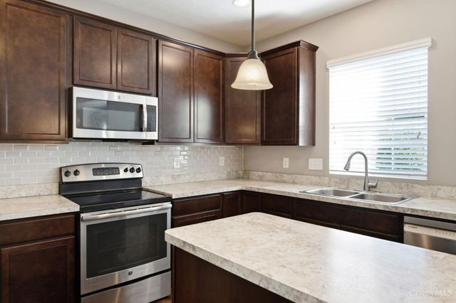 2050 Prairie Clover Drive, Turtle Creek Twp, OH 45036