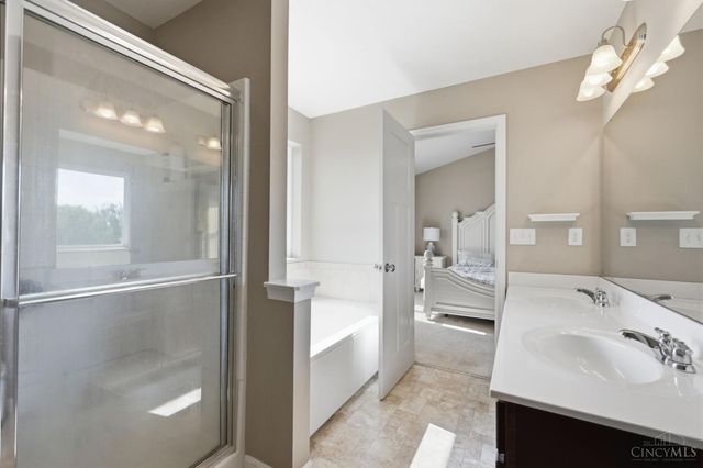 2050 Prairie Clover Drive, Turtle Creek Twp, OH 45036