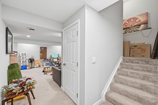 2050 Prairie Clover Drive, Turtle Creek Twp, OH 45036