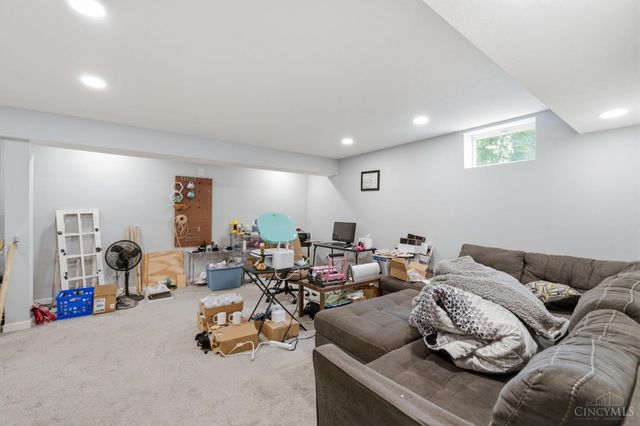 2050 Prairie Clover Drive, Turtle Creek Twp, OH 45036