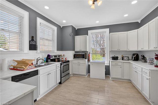 214 N Henry Street, Stoneville, NC 27048