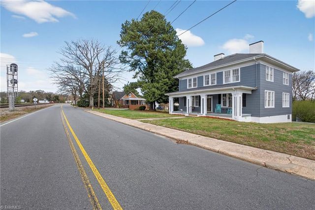 214 N Henry Street, Stoneville, NC 27048