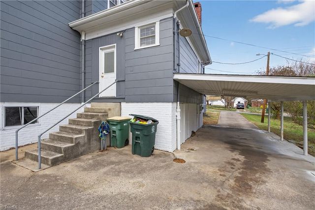 214 N Henry Street, Stoneville, NC 27048