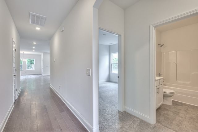 2163 Layla Lane, White House, TN 37188