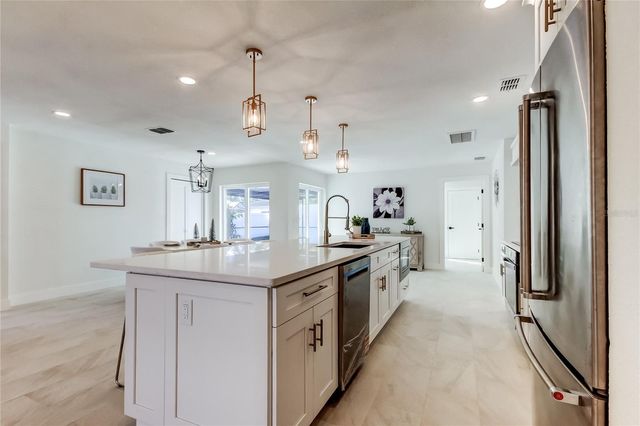 12172 WILD ACRES ROAD, Largo, FL 33773