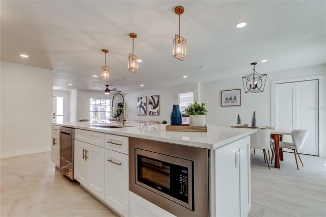 12172 WILD ACRES ROAD, Largo, FL 33773