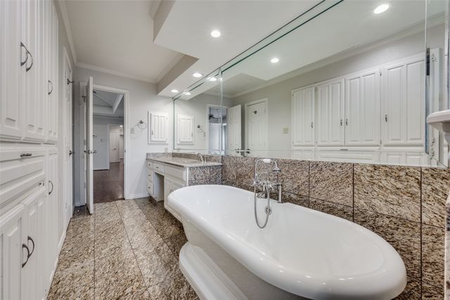 6905 Chevy Chase, Dallas, TX 75225