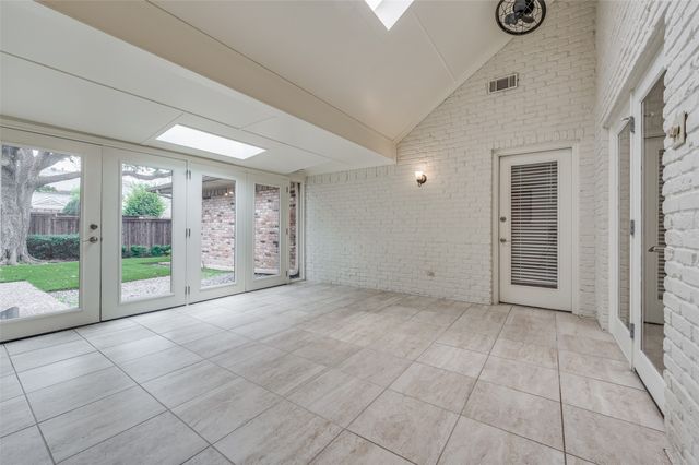 6905 Chevy Chase, Dallas, TX 75225