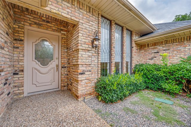 6905 Chevy Chase, Dallas, TX 75225