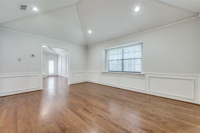 6905 Chevy Chase, Dallas, TX 75225