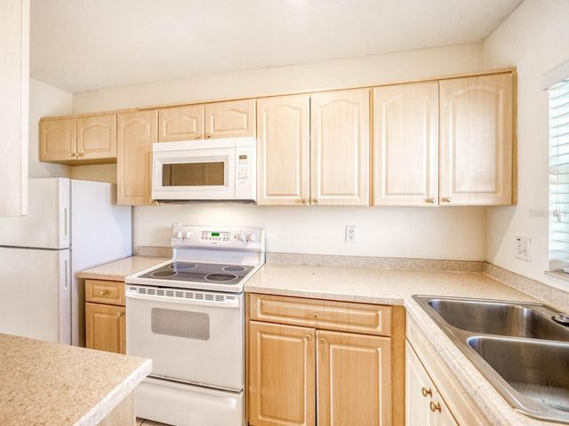 4939 FLORAMAR TERRACE 904, New Port Richey, FL 34652