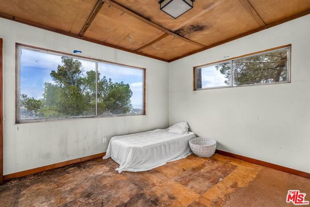8630 Skyline Drive, Los Angeles, CA 90046