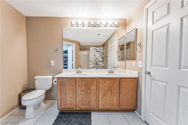 2000 Quartz Cliff Street 106, Las Vegas, NV 89117