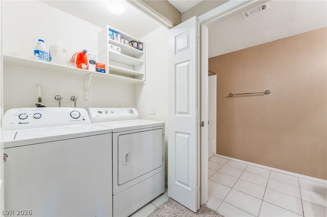 2000 Quartz Cliff Street 106, Las Vegas, NV 89117