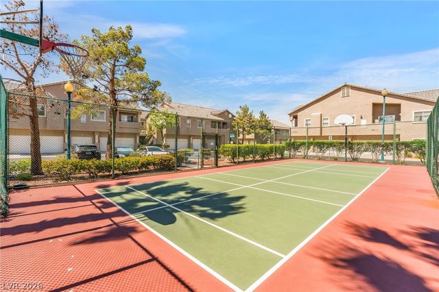 2000 Quartz Cliff Street 106, Las Vegas, NV 89117