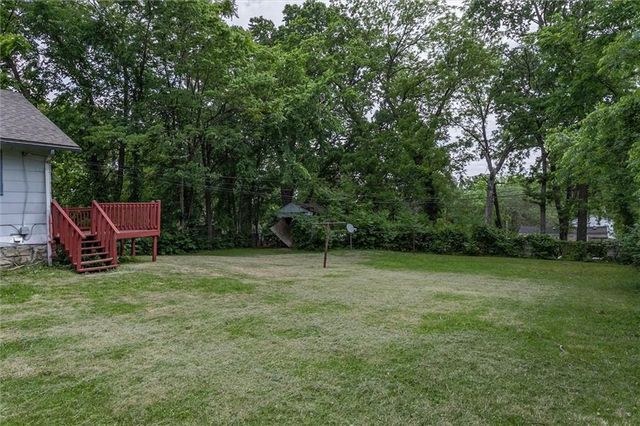 7907 Chestnut Avenue, Kansas City, MO 64132