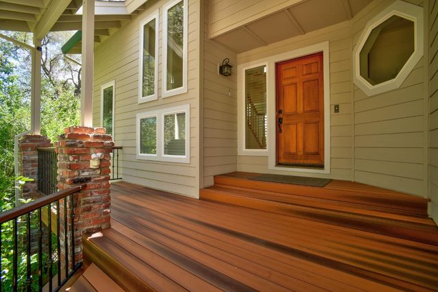 2547 Lakeridge Oaks Dr, El Dorado Hills, CA 95762