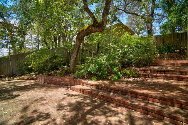2547 Lakeridge Oaks Dr, El Dorado Hills, CA 95762