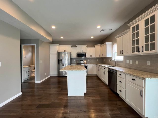 3158 CROOKED STICK Drive, Kokomo, IN 46902