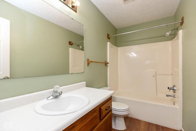 459 Cardinal Drive, Whiteland, IN 46184