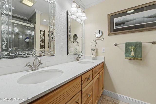 8324 Maunalani Place, Diamondhead, MS 39525