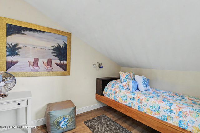 8324 Maunalani Place, Diamondhead, MS 39525