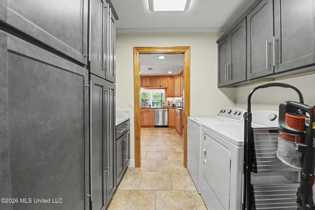 8324 Maunalani Place, Diamondhead, MS 39525