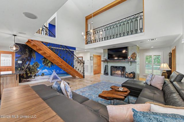 8324 Maunalani Place, Diamondhead, MS 39525