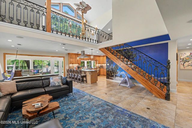8324 Maunalani Place, Diamondhead, MS 39525