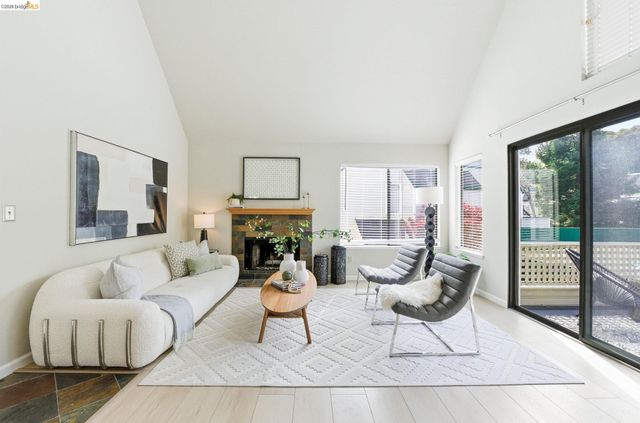 3657 West Ct, Richmond, CA 94806