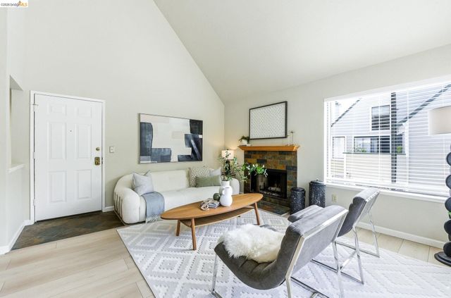 3657 West Ct, Richmond, CA 94806