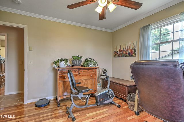 145 Elizabeth Avenue, Gray, TN 37615