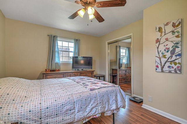 145 Elizabeth Avenue, Gray, TN 37615