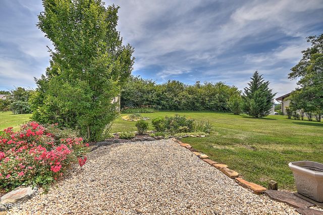 145 Elizabeth Avenue, Gray, TN 37615