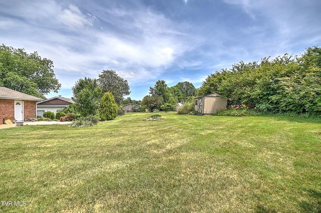 145 Elizabeth Avenue, Gray, TN 37615