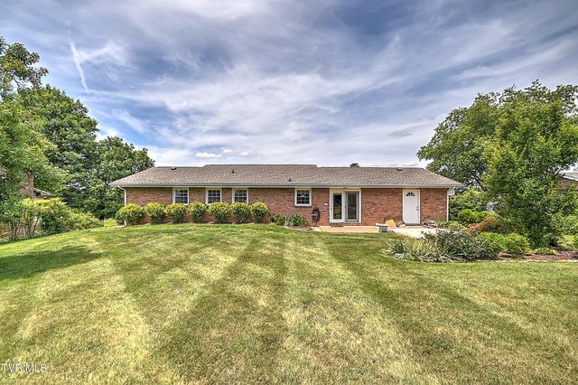 145 Elizabeth Avenue, Gray, TN 37615