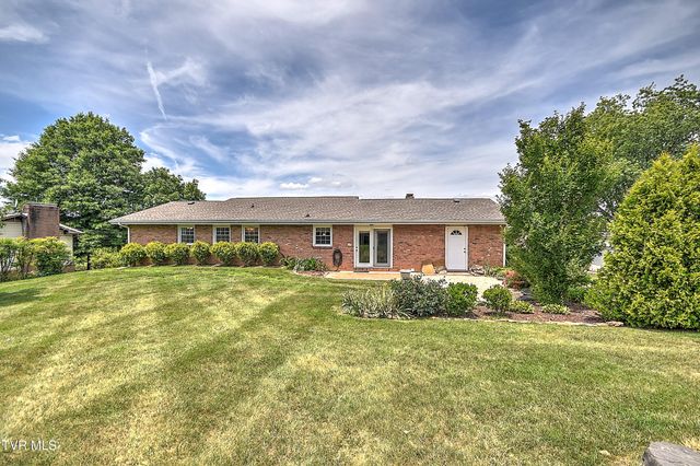 145 Elizabeth Avenue, Gray, TN 37615