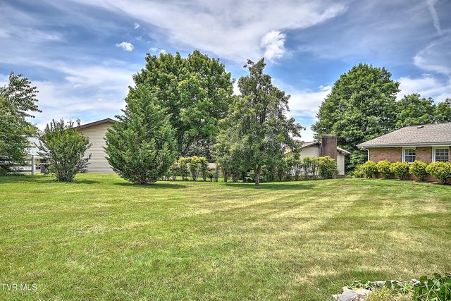 145 Elizabeth Avenue, Gray, TN 37615