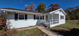 482 SANGERS LN, Staunton, VA 24401