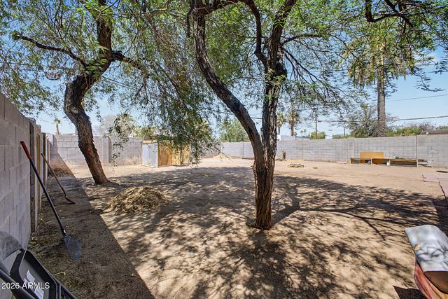 1642 E GLENROSA Avenue, Phoenix, AZ 85016