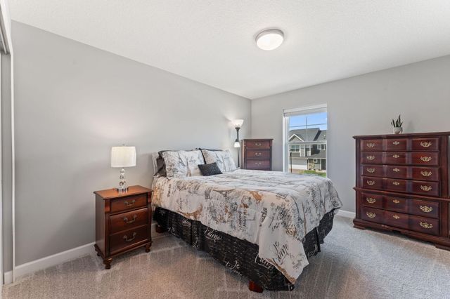 21902 Denton Avenue, Farmington, MN 55024