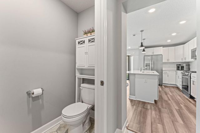 21902 Denton Avenue, Farmington, MN 55024