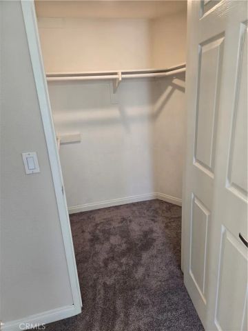 5520 Owensmouth, Woodland Hills, CA 91367