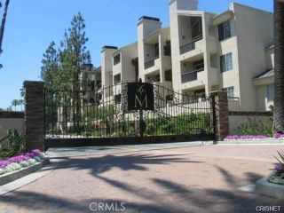 5520 Owensmouth, Woodland Hills, CA 91367