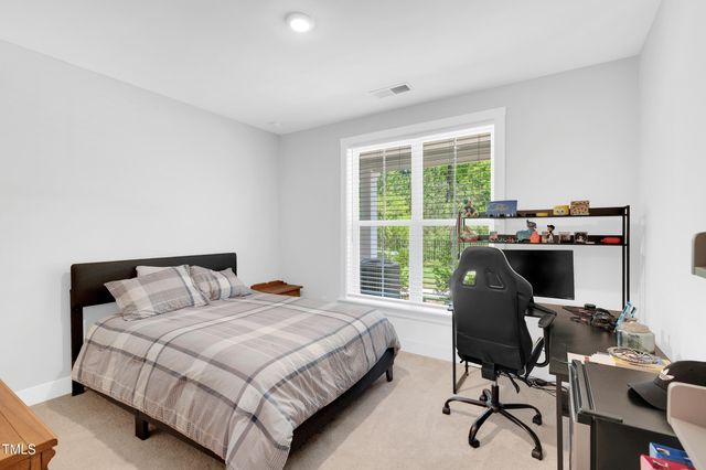 11549 Helmond Way 107, Raleigh, NC 27617